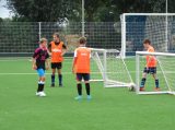 Eerste training S.K.N.W.K. JO11-1 van het seizoen 2022-2023 (54/72)